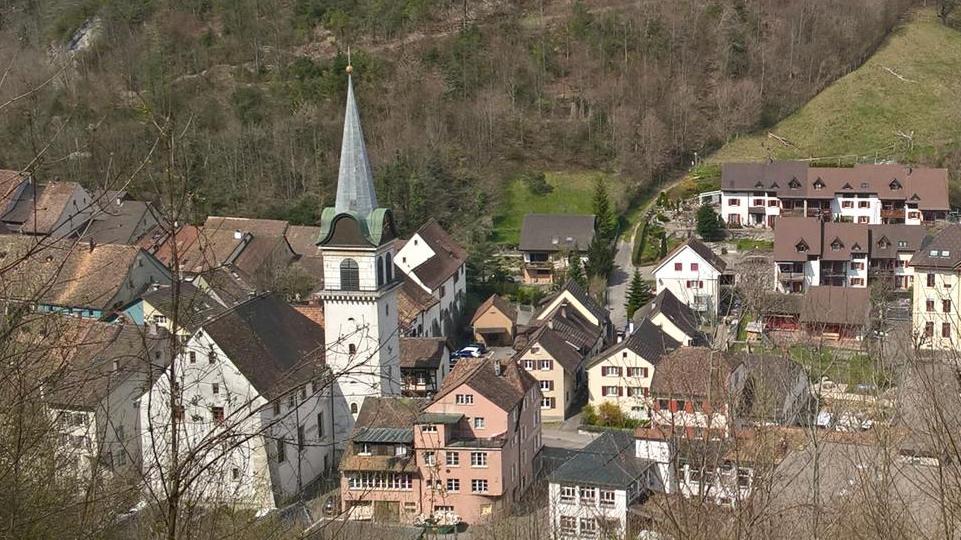Die Kirche belebt