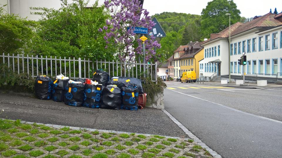 Falsch verstandener Schmuck für das Städtchen